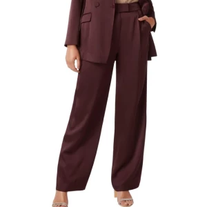 FOREVER NEW Cabernet Suit Alora Regular Fit Pleated Trousers